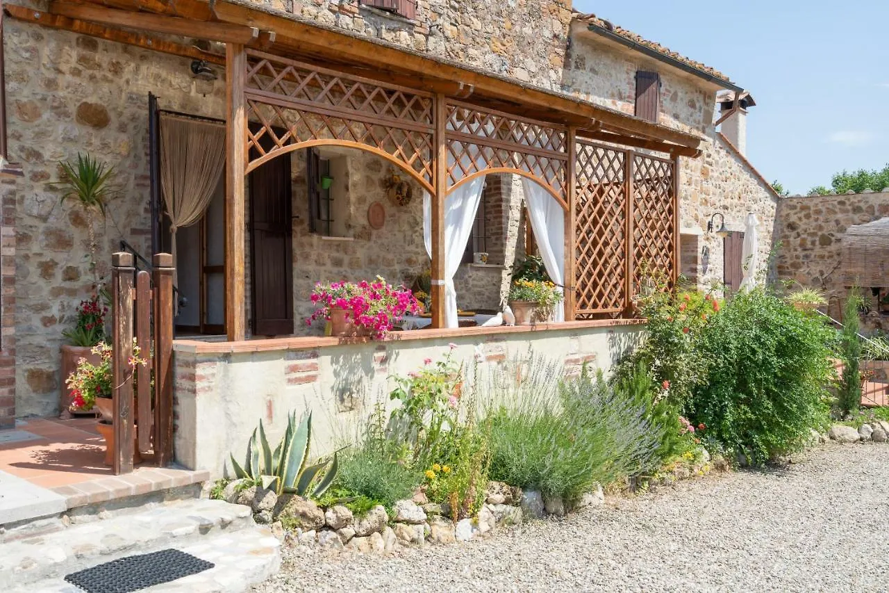 Holiday home Giulia Superior Apartment Shared Pool Wi-Fi Casole d'Elsa
